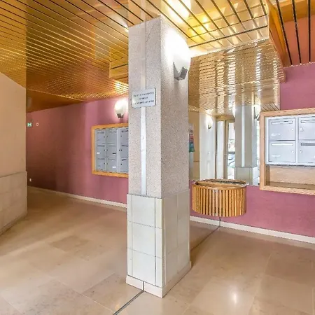 Le Petit Parfait Apartment *